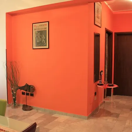 Lägenhet Color House
